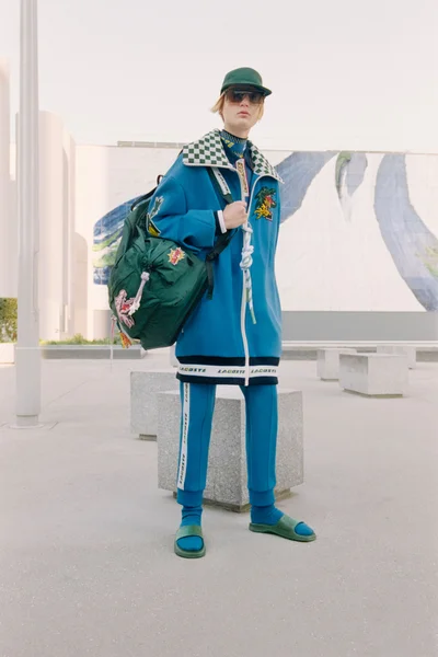 Look 17